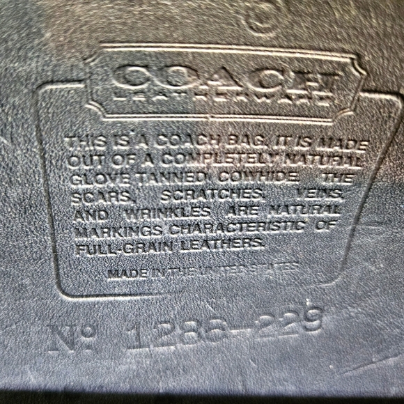Vintage Coach Crossbody Bag - Picture 8 of 9